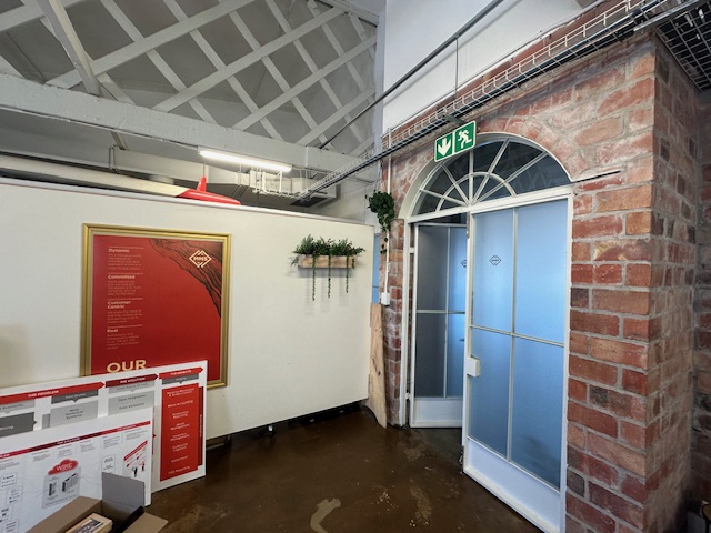 To Let Commercial Property for Rent in Woodstock Western Cape